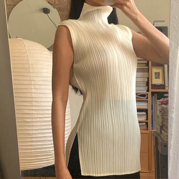 Issey Miyake Pleats Please Turleneck Sleeveless Top Ivory JP3